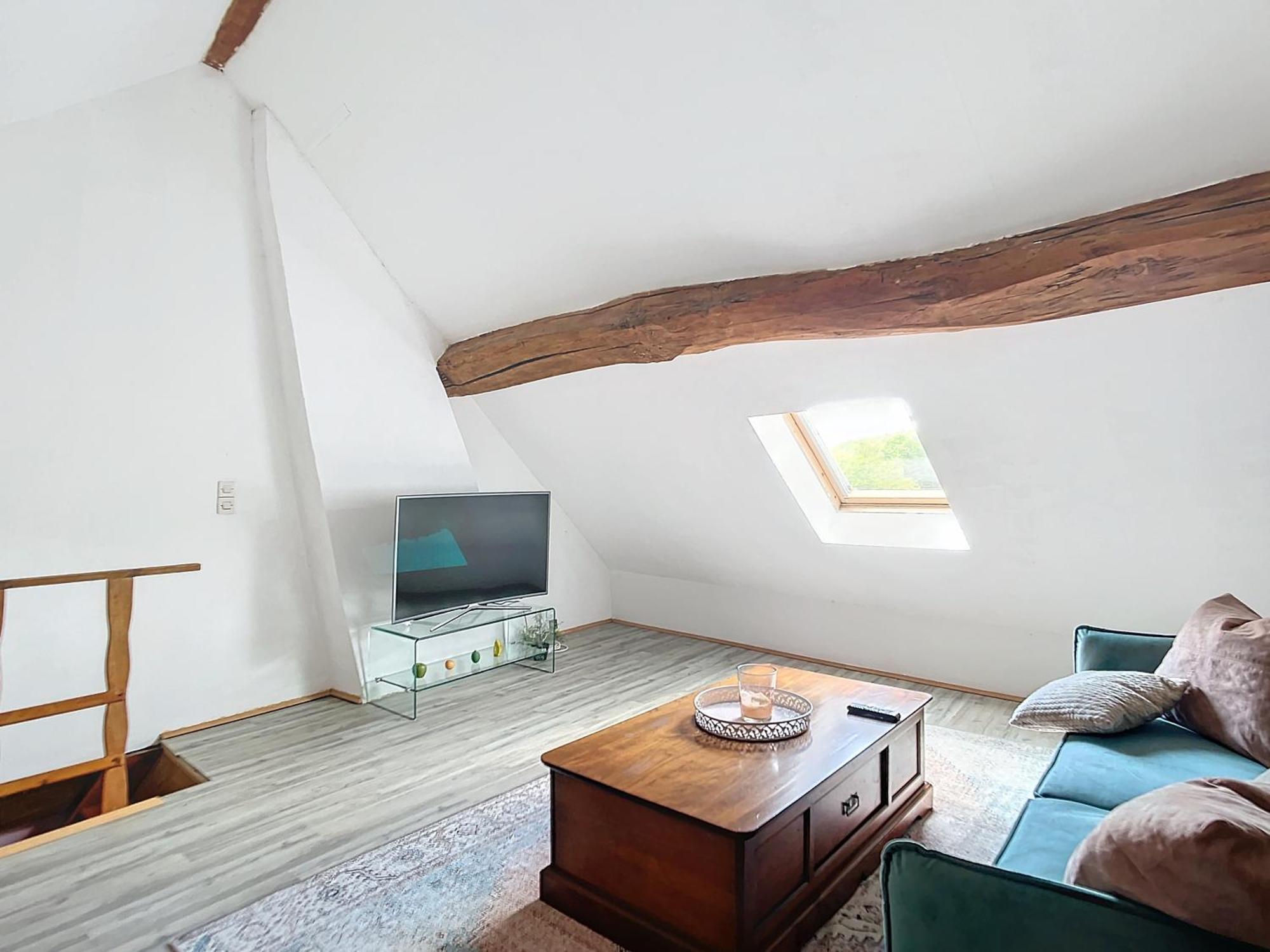 Charmante Maison Joux-la-Ville Bagian luar foto