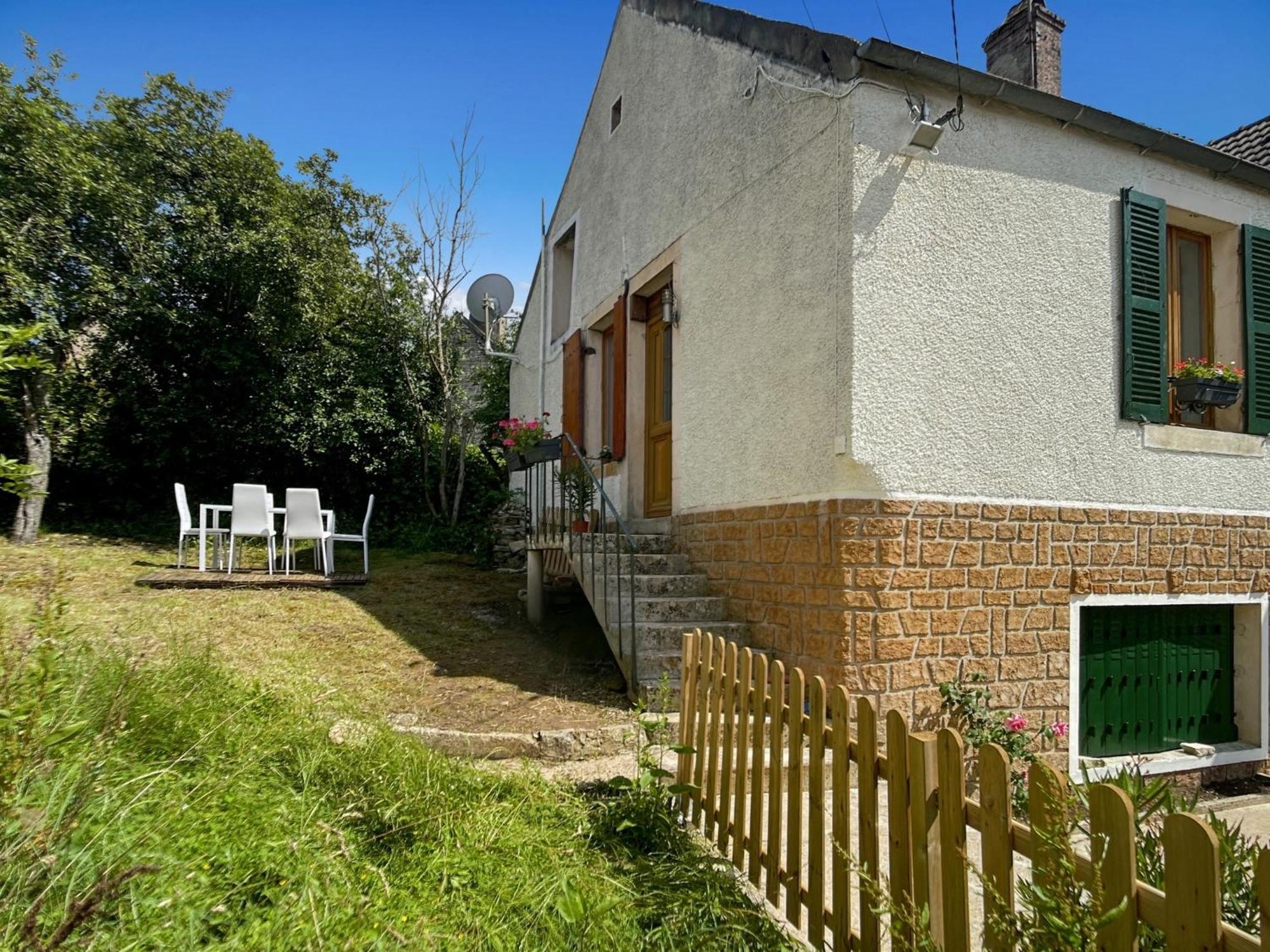 Charmante Maison Joux-la-Ville Bagian luar foto